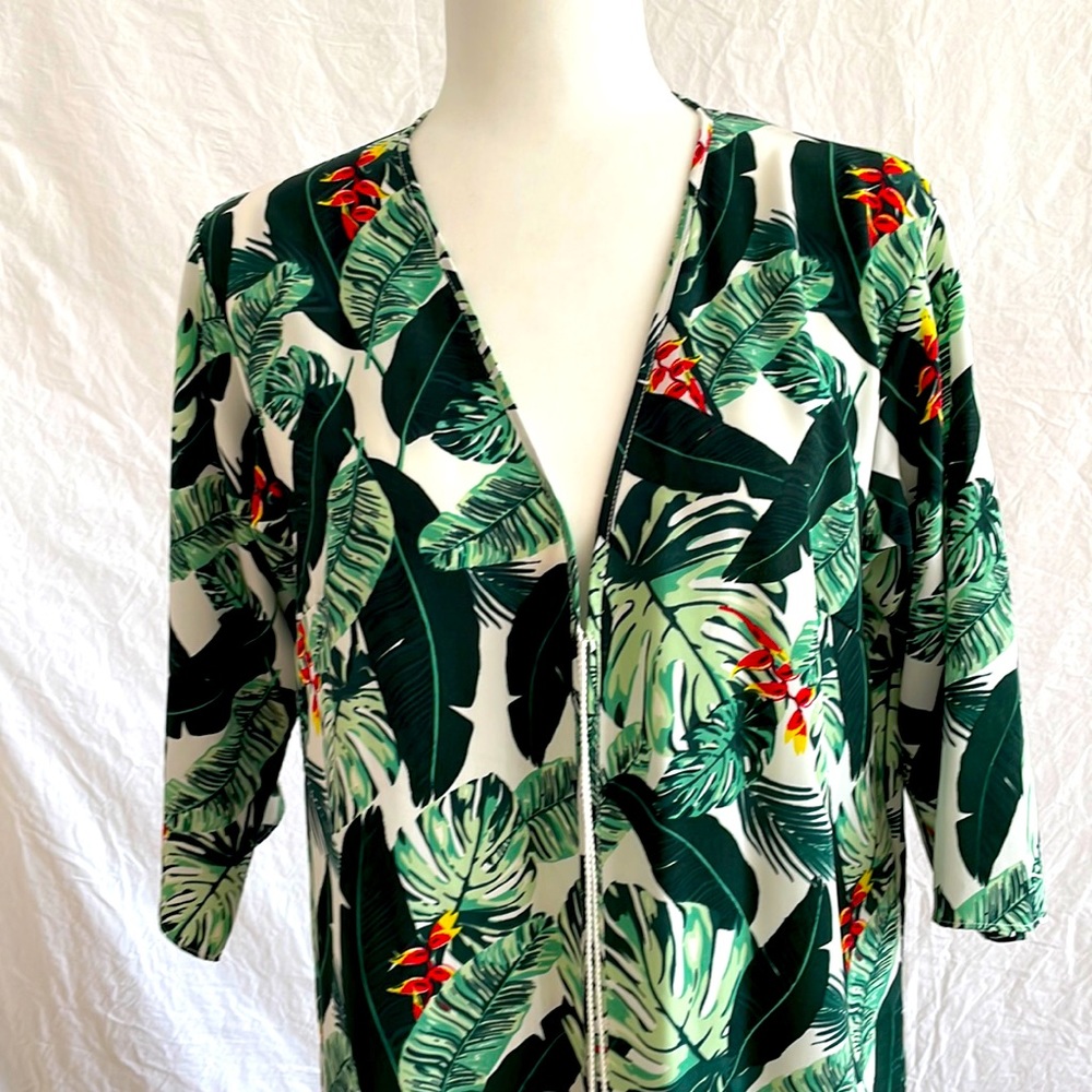 NWOT  Beautiful palm print long duster robe by Rachel Zoe O/S